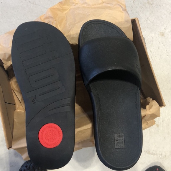 Fitflop Black Leather Slides - Picture 4 of 5